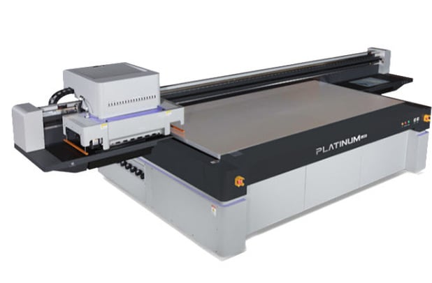 De nieuwe vlakbedprinter met Ricoh koppen in Gorinchem op 11 en 12 maart a.s.